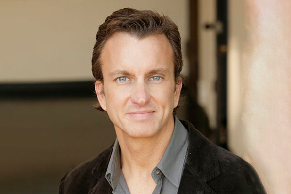 Paul Hokemeyer, JD, PhD, is an internationally renowned psychotherapist and author.